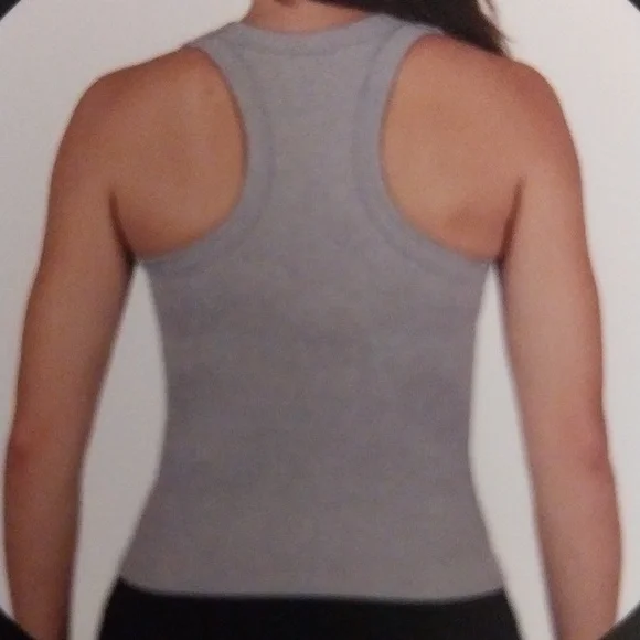 Brand New Ribbed Seamless Tank - Picture 3 of 7